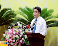 Chủ tịch UBND Thành phố Nguyễn Đức Chung làm rõ một số nội dung được cử tri và dư luận quan tâm